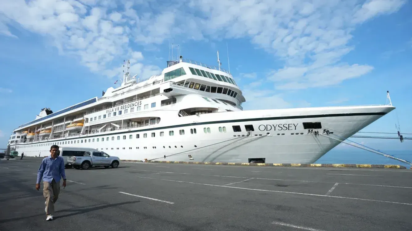 Dream of Permanent Sea Life Sinks Under Weight of Fuel Crisis